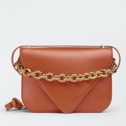 Bottega Veneta Mount Medium Envelope Bag In Maple Calfskin 554