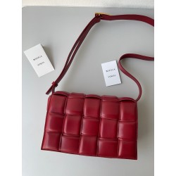 Bottega Veneta Padded Cassette Bag In Dard Red Lambskin 590