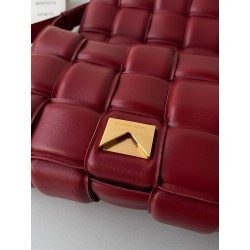 Bottega Veneta Padded Cassette Bag In Dard Red Lambskin 590