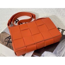 Bottega Veneta Cassett Bag In Orange Intrecciato Lambskin 291