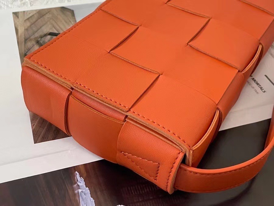 Bottega Veneta Cassett Bag In Orange Intrecciato Lambskin 291