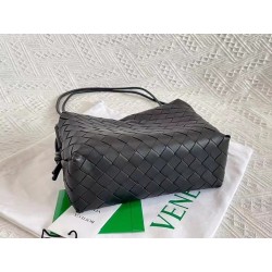 Bottega Veneta Small Loop Bag In Black Intrecciato Lambskin 639