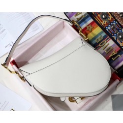 Dior Saddle Bag In White Grained Calfskin 328