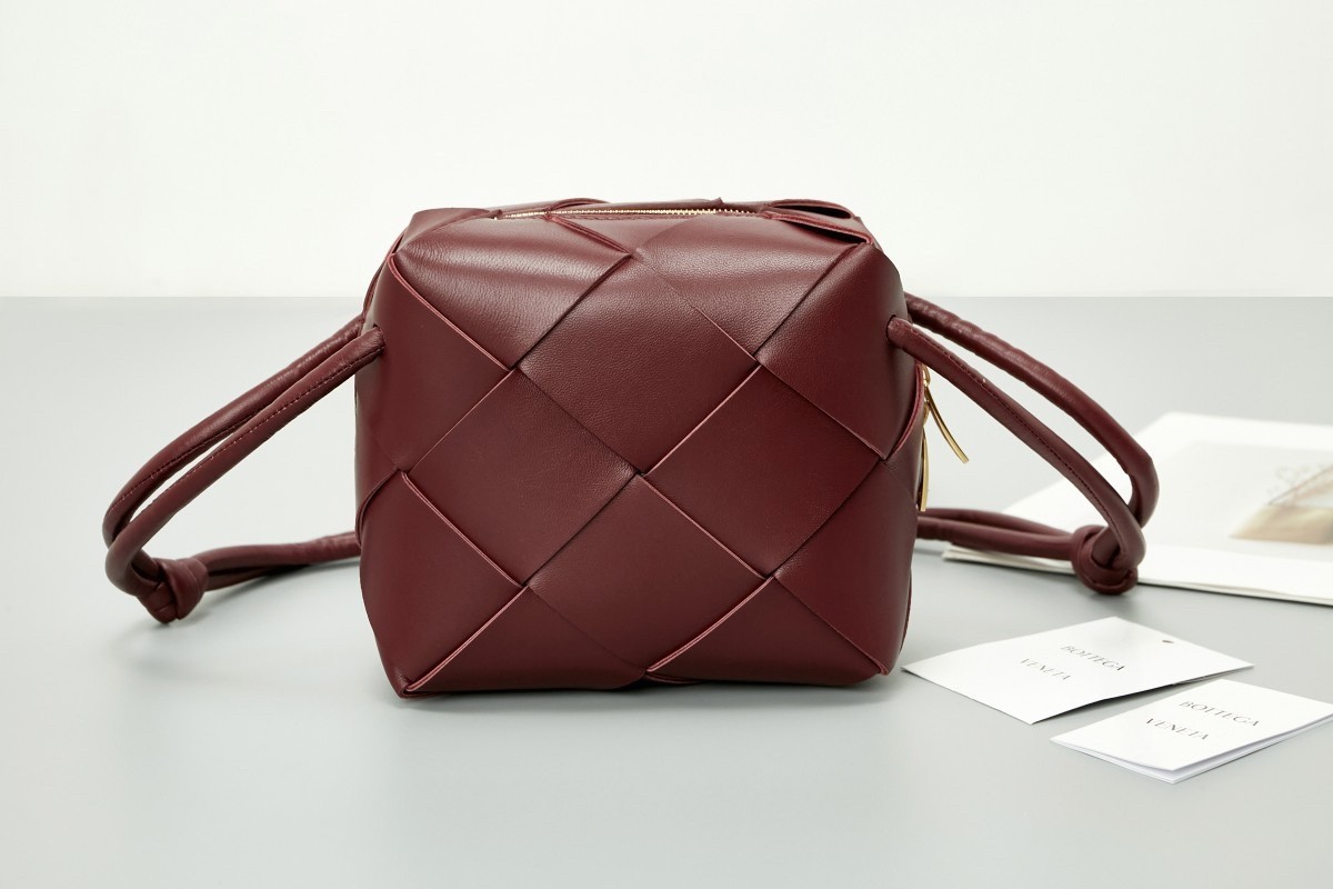 Bottega Veneta Mini Cassette Camera Bag In Bordeaux Lambskin 926