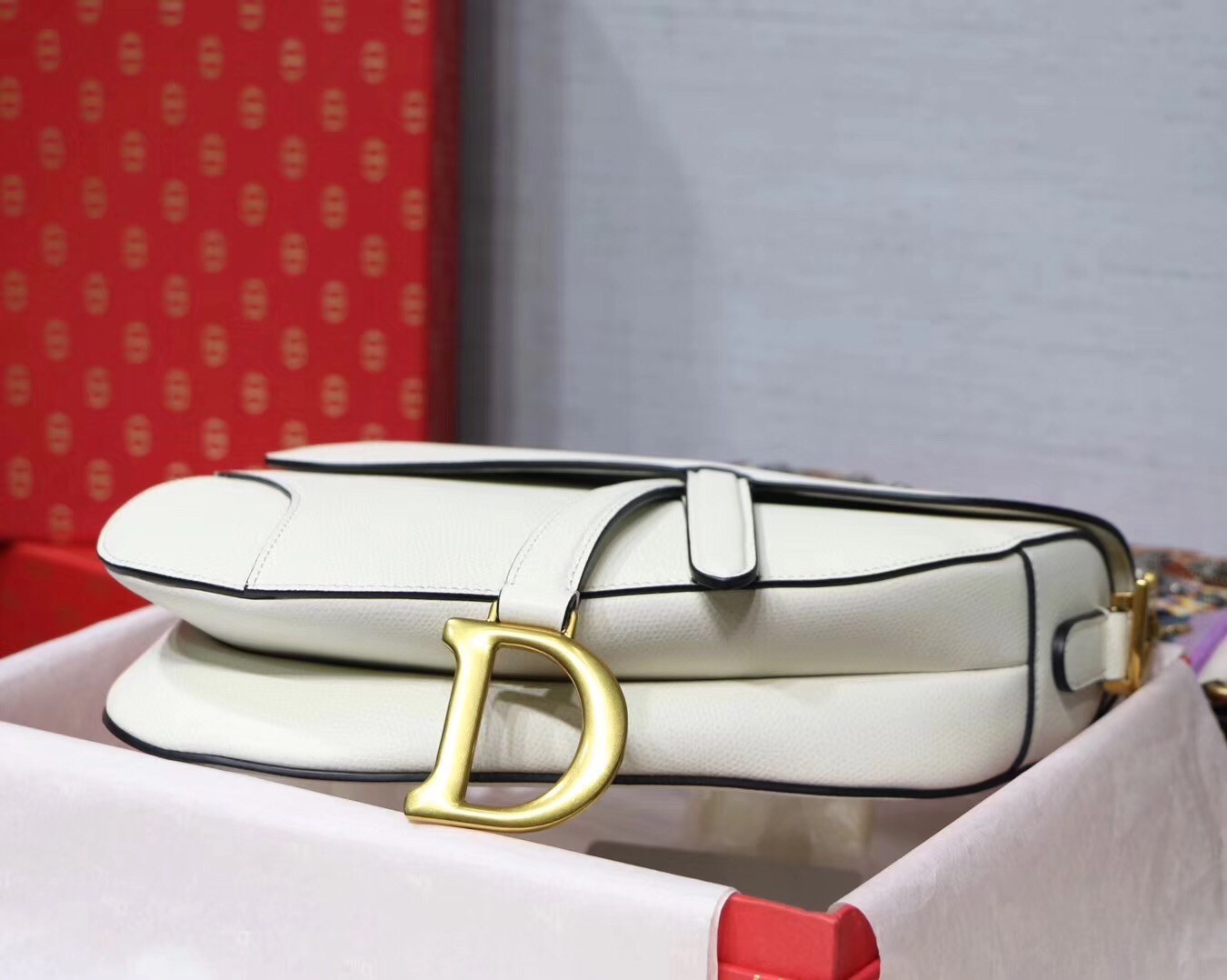 Dior Saddle Bag In White Grained Calfskin 328