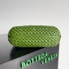 Bottega Veneta Clicker Small Bag in Avocado Intrecciato Lambskin 379