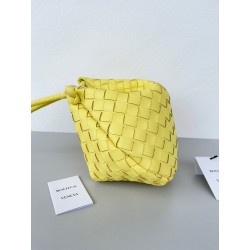 Bottega Veneta Turn Bag In Yellow Intrecciato Lambskin 047