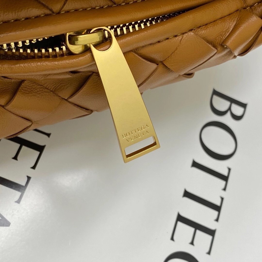 Bottega Veneta Mini BV Jodie Bag In Sandalwood Woven Leather 956