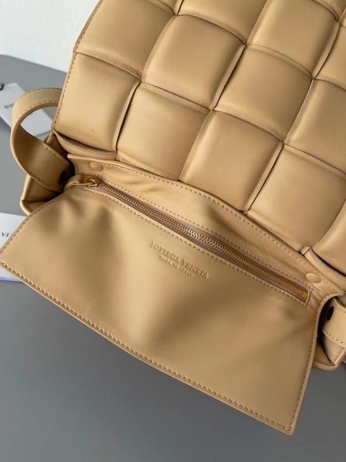 Bottega Veneta Padded Cassette Bag In Almond Lambskin 251