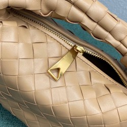 Bottega Veneta BV Jodie Mini Bag In Beige Intrecciato Lambskin 170