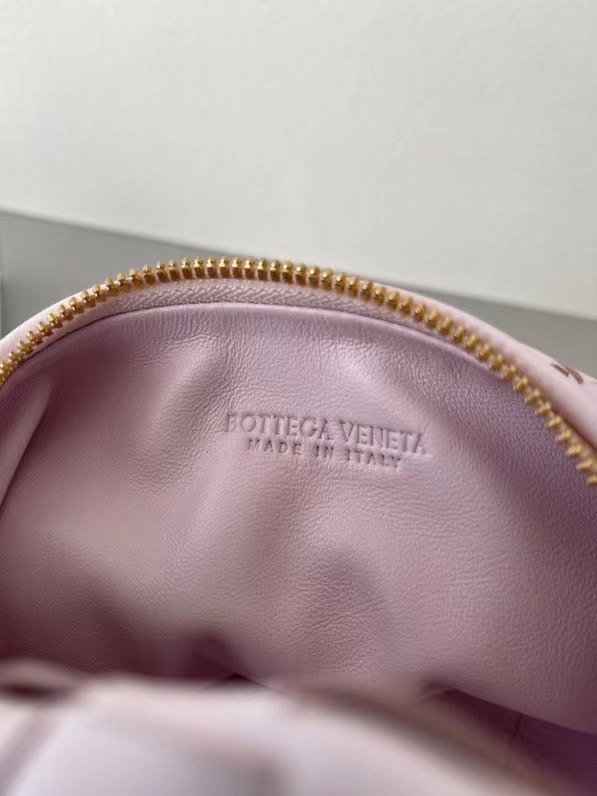 Bottega Veneta BV Jodie Mini Bag In Light Pink Intrecciato Lambskin 132