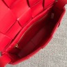 Bottega Veneta Cassette Bag In Red Lambskin 668