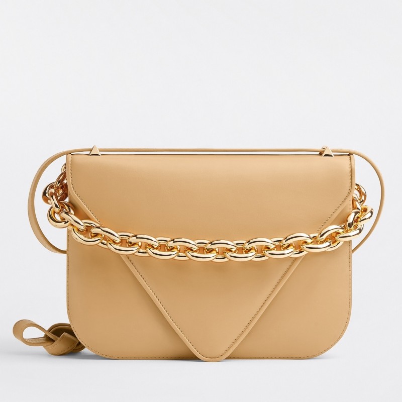 Bottega Veneta Mount Small Bag In Almond Calfskin 220