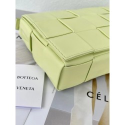 Bottega Veneta Cassett Bag In Lemon Wrinkled Calfskin 327