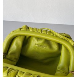 Bottega Veneta Mini Pouch In Kiwi Intrecciato Lambskin 746