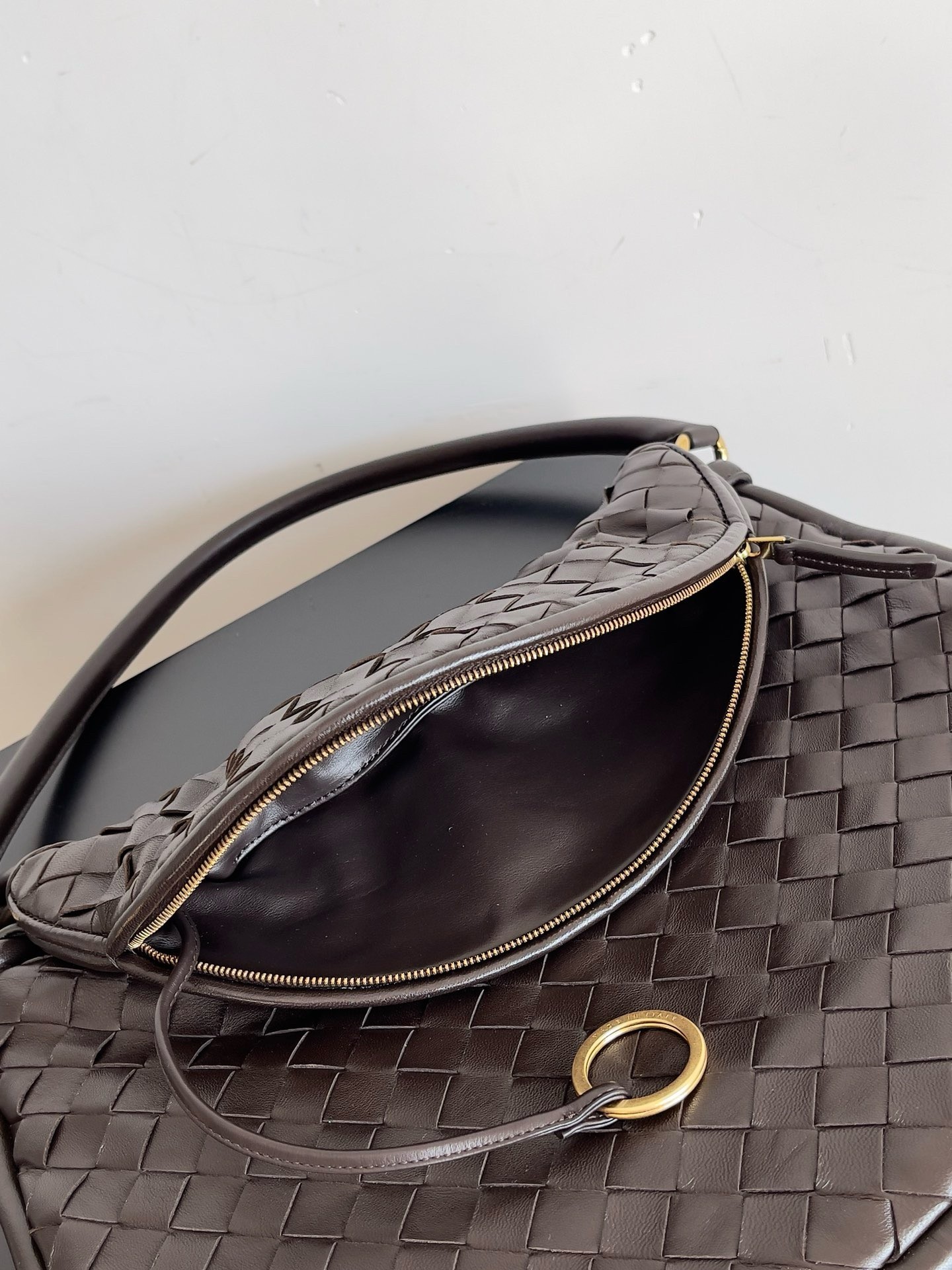 Bottega Veneta Gemelli Medium Bag in Fondant Intrecciato Lambskin 953