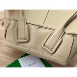 Bottega Veneta Mini Arco Bag In Beige Intrecciato Calfskin 014