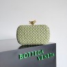 Bottega Veneta Knot Minaudiere Clutch In Travertine Intrecciato Lambskin 293