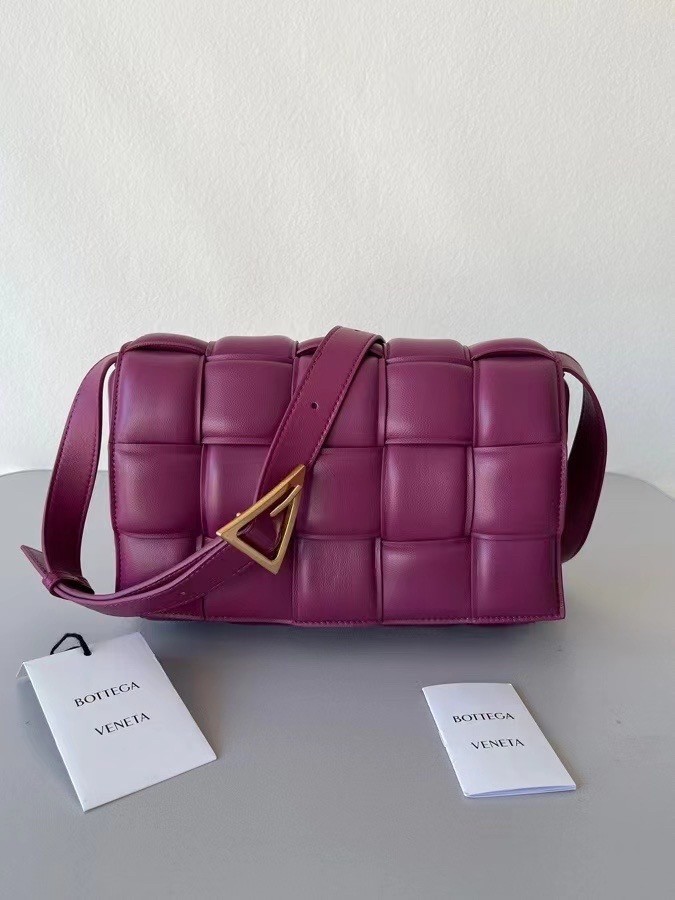 Bottega Veneta Padded Cassette Bag In Cinnabar Lambskin 328