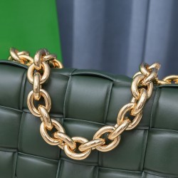 Bottega Veneta Chain Cassette Bag In Raintree Lambskin 906