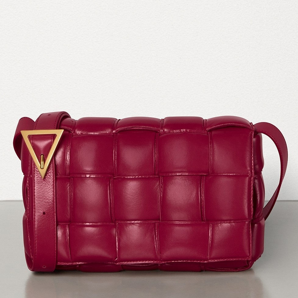 Bottega Veneta Padded Cassette Bag In Amaranto Calfskin 860