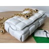 Bottega Veneta Chain Cassette Bag In White Lambskin 546