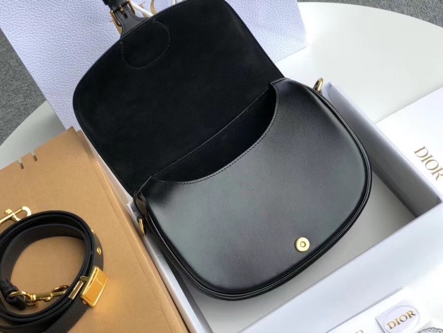 Dior Medium Bobby Bag In Black Calfskin 436