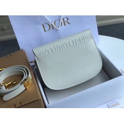 Dior Medium Bobby Bag In White Calfskin 473