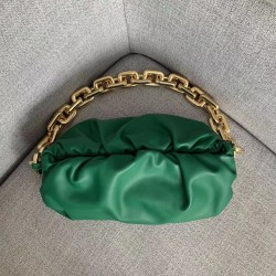 Bottega Veneta The Chain Pouch In Green Calfskin 137