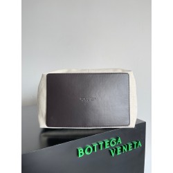 Bottega Veneta Medium Flip Flap Bag in Canvas with Fondant Leather 243