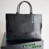 Bottega Veneta Large Arco Tote Bag In Black Intrecciato Calfskin 746