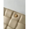 Bottega Veneta Chain Cassette Bag In Porridge Lambskin 814