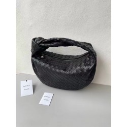 Bottega Veneta BV Jodie Teen Bag In Black Intrecciato Leather 967