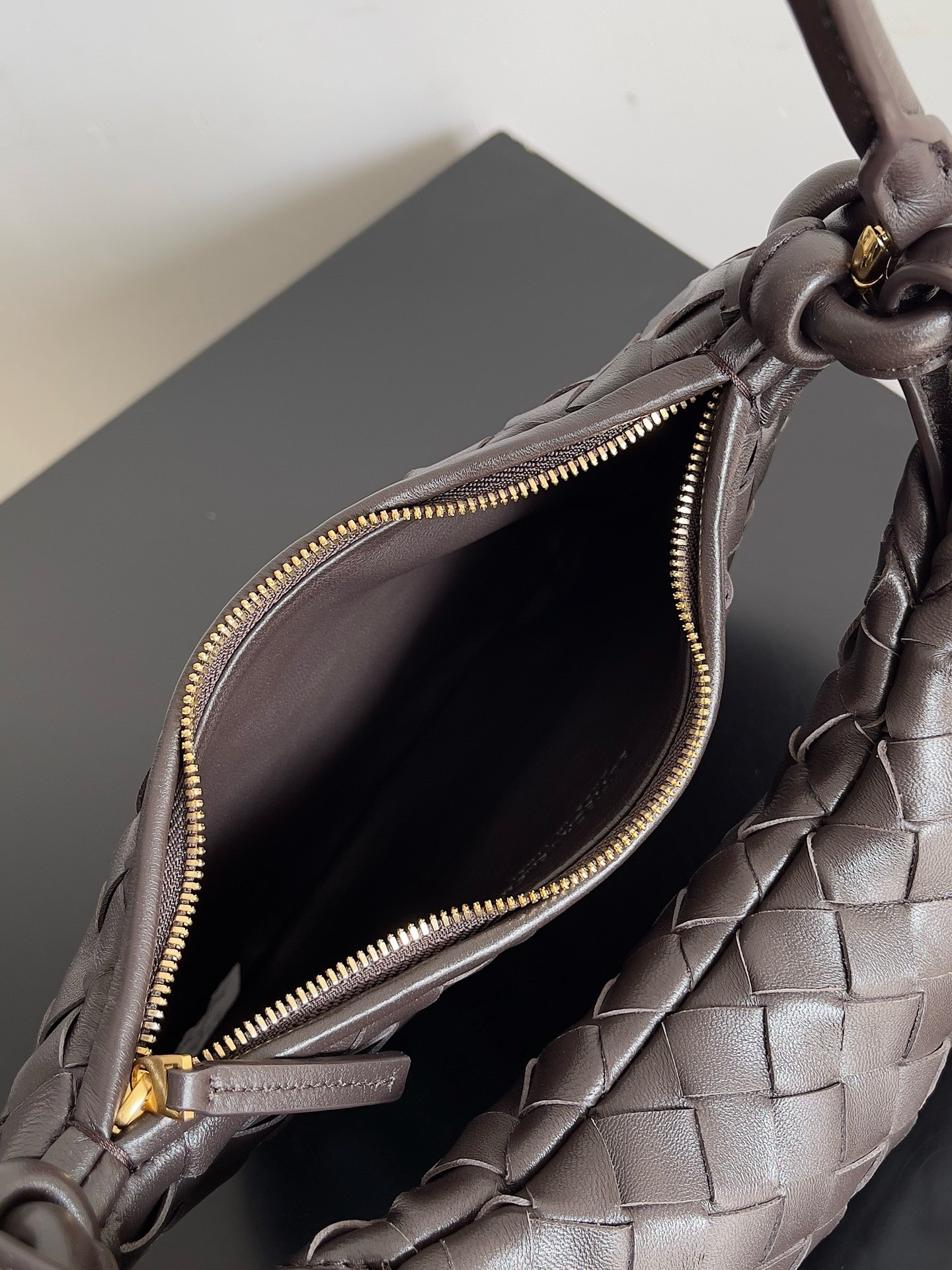 Bottega Veneta Gemelli Small Bag in Fondant Intrecciato Lambskin 025