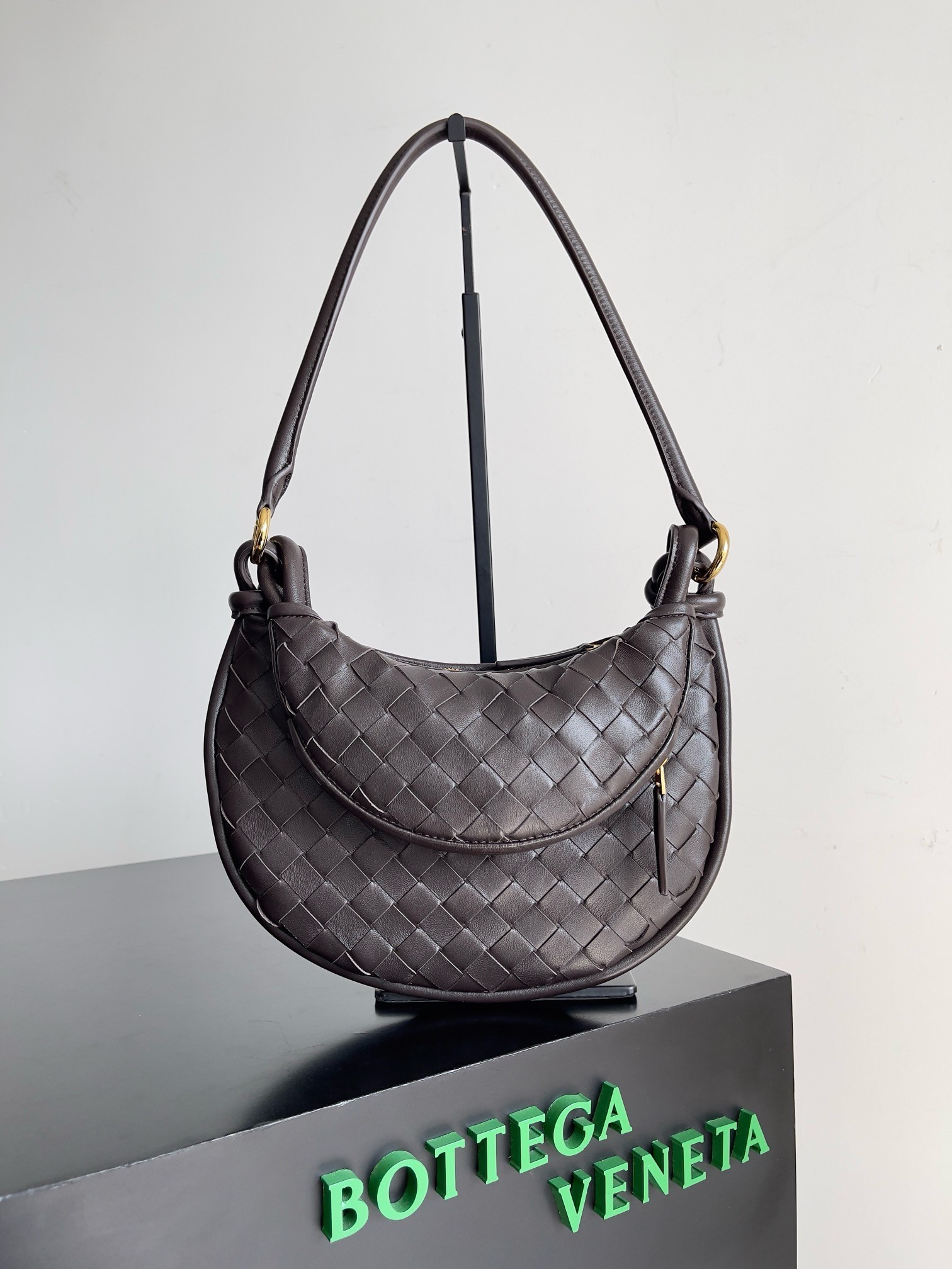 Bottega Veneta Gemelli Small Bag in Fondant Intrecciato Lambskin 025