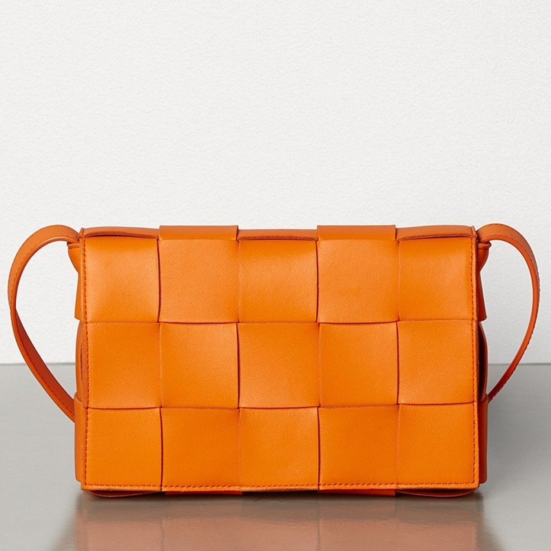 Bottega Veneta Cassette Bag In Orange Lambskin 050