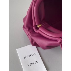 Bottega Veneta Mini Pouch In Cinnabar Calfskin 122