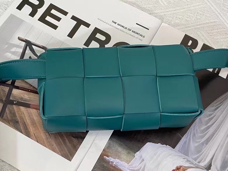 Bottega Veneta Cassette Belt Bag In Mallard Intrecciato Leather 292