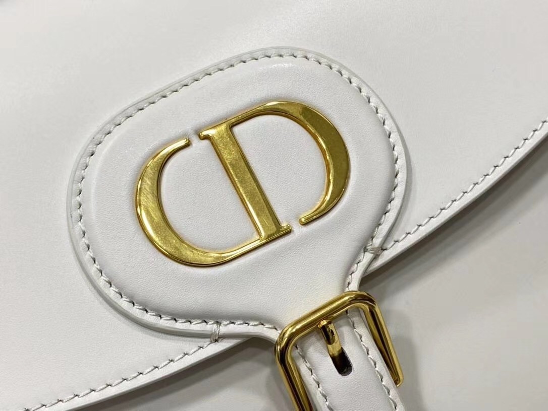 Dior Large Bobby Bag In White Calfskin 689