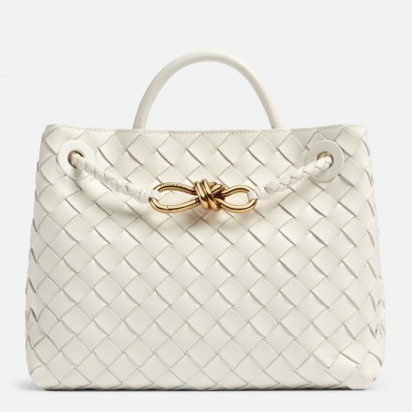 Bottega Veneta Medium Andiamo Bag In White Intrecciato Lambskin 752