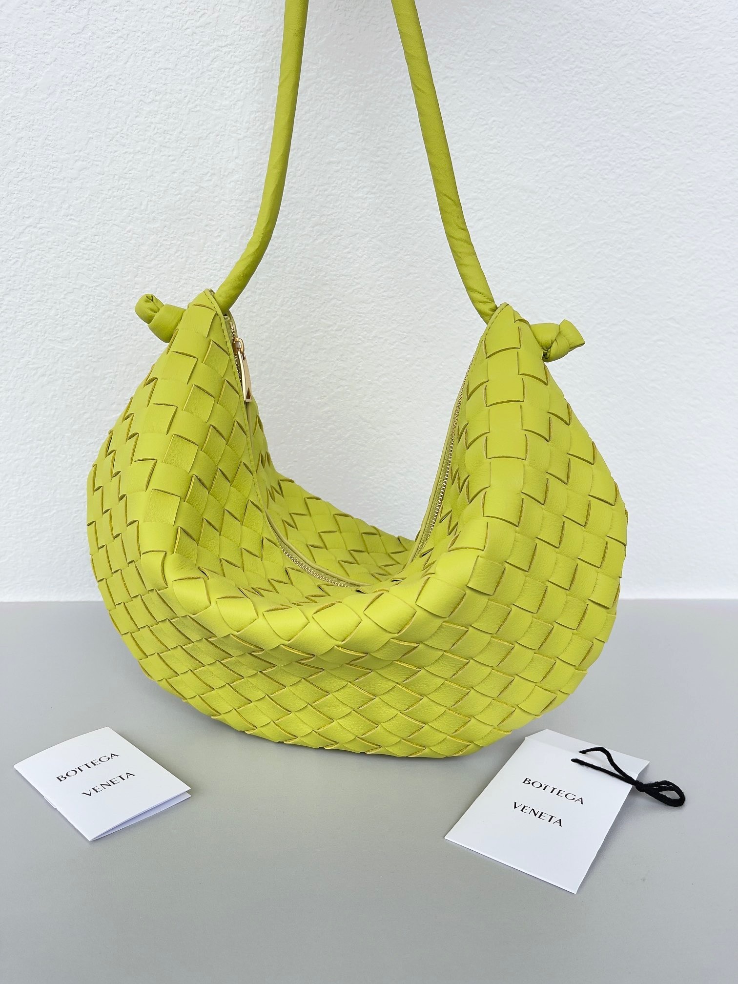 Bottega Veneta Turn Bag In Acid Kiwi Intrecciato Lambskin 940