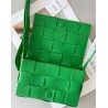 Bottega Veneta Cassett Bag In Green Intrecciato Lambskin 222