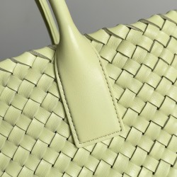 Bottega Veneta Cabat Medium Bag In Lemon Intrecciato Lambskin 295