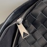 Bottega Veneta Small Backpack In Black Intrecciato Calfskin 006