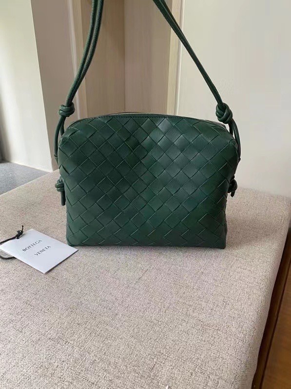 Bottega Veneta Small Loop Bag In Raintree Intrecciato Lambskin 955