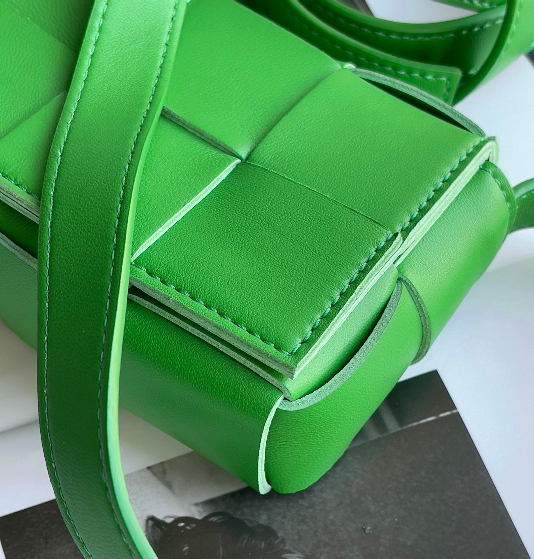 Bottega Veneta Candy Cassette Bag In Parakeet Lambskin 288