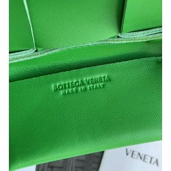 Bottega Veneta Candy Cassette Bag In Parakeet Lambskin 288