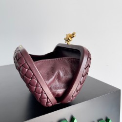 Bottega Veneta Knot Minaudiere Clutch In Bordeaux Intrecciato Lambskin 389