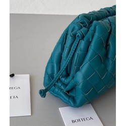 Bottega Veneta Mini Pouch In Mallard Intrecciato Lambskin 252