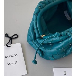 Bottega Veneta Mini Pouch In Mallard Intrecciato Lambskin 252